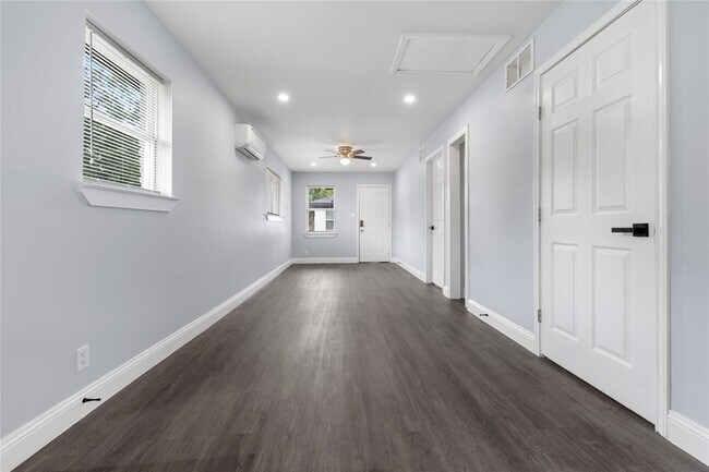 Foto del edificio - 4116 Linn St