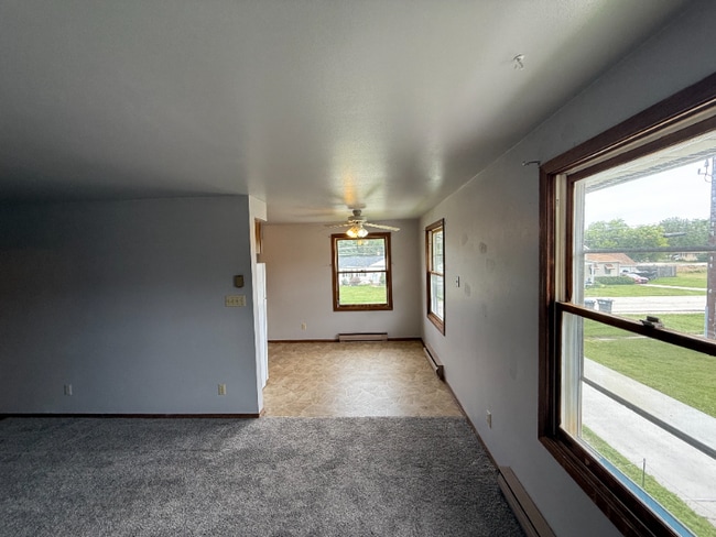 Building Photo - 3311 Main Ave