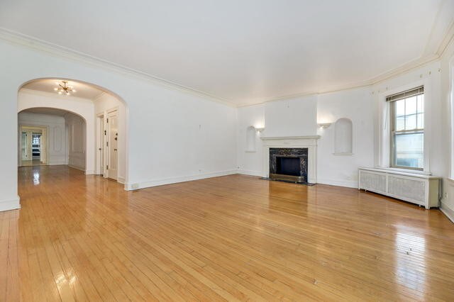 Foto del edificio - 6251 N Oakley Ave