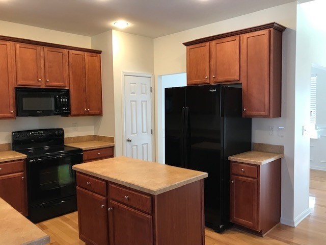 Foto del edificio - 10339 Samuels Way Dr