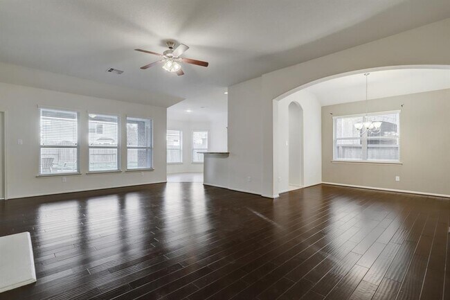 Building Photo - 10914 Visconti Ct