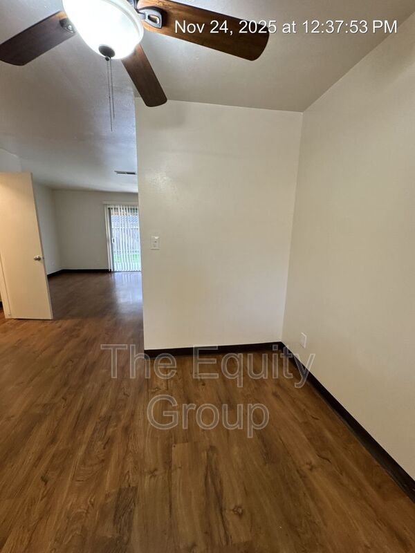 Building Photo - 1320 W Vassar Ave