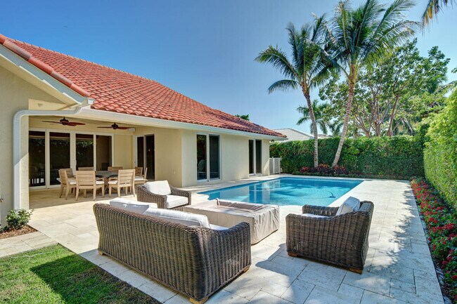 Foto del edificio - 2299 W Silver Palm Rd
