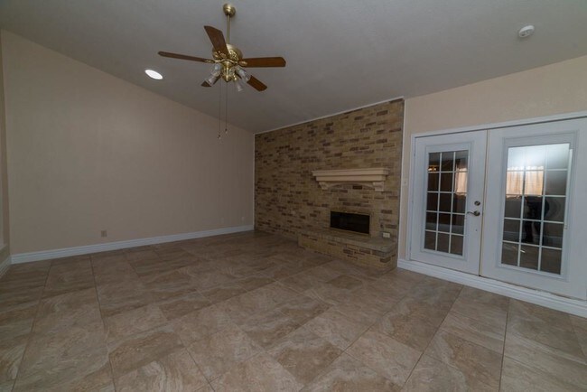 Building Photo - 1208 Brush Creek Dr
