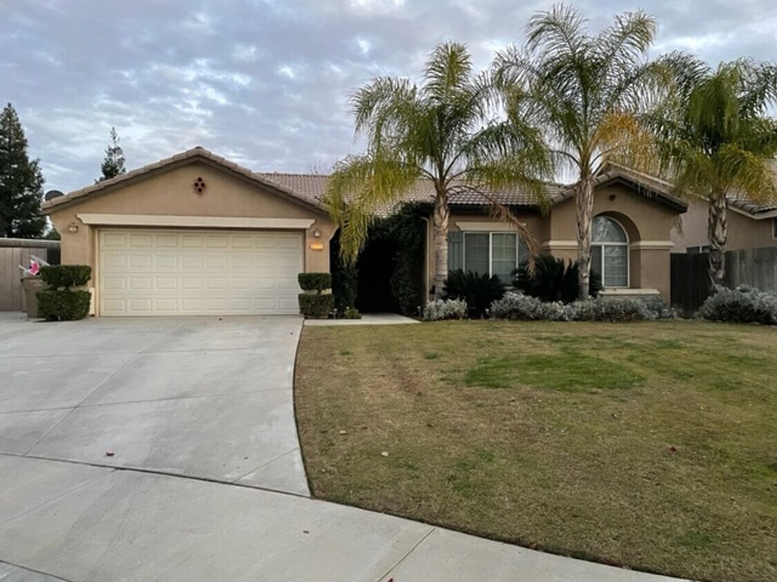 6308 Galena Falls Ct, Bakersfield, CA 93312 House Rental in