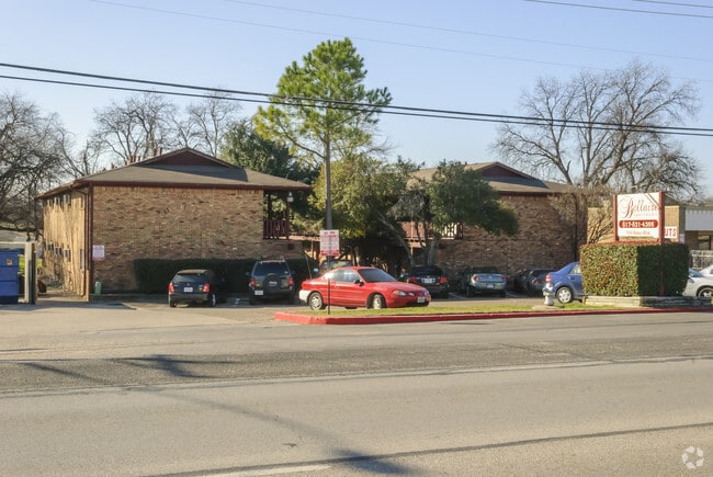 Primary Photo - Bellaire