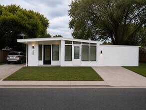 Building Photo - 260 N 100 E