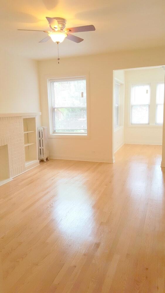 Foto del edificio - 4869 N Washtenaw Ave