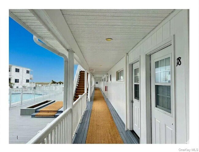 Building Photo - 281 Dune Rd