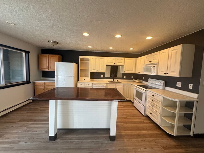 Foto del edificio - 1515-1517 W 47th Ave