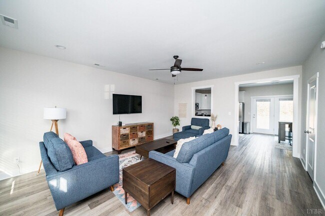 Foto del edificio - 16 Villa Ct