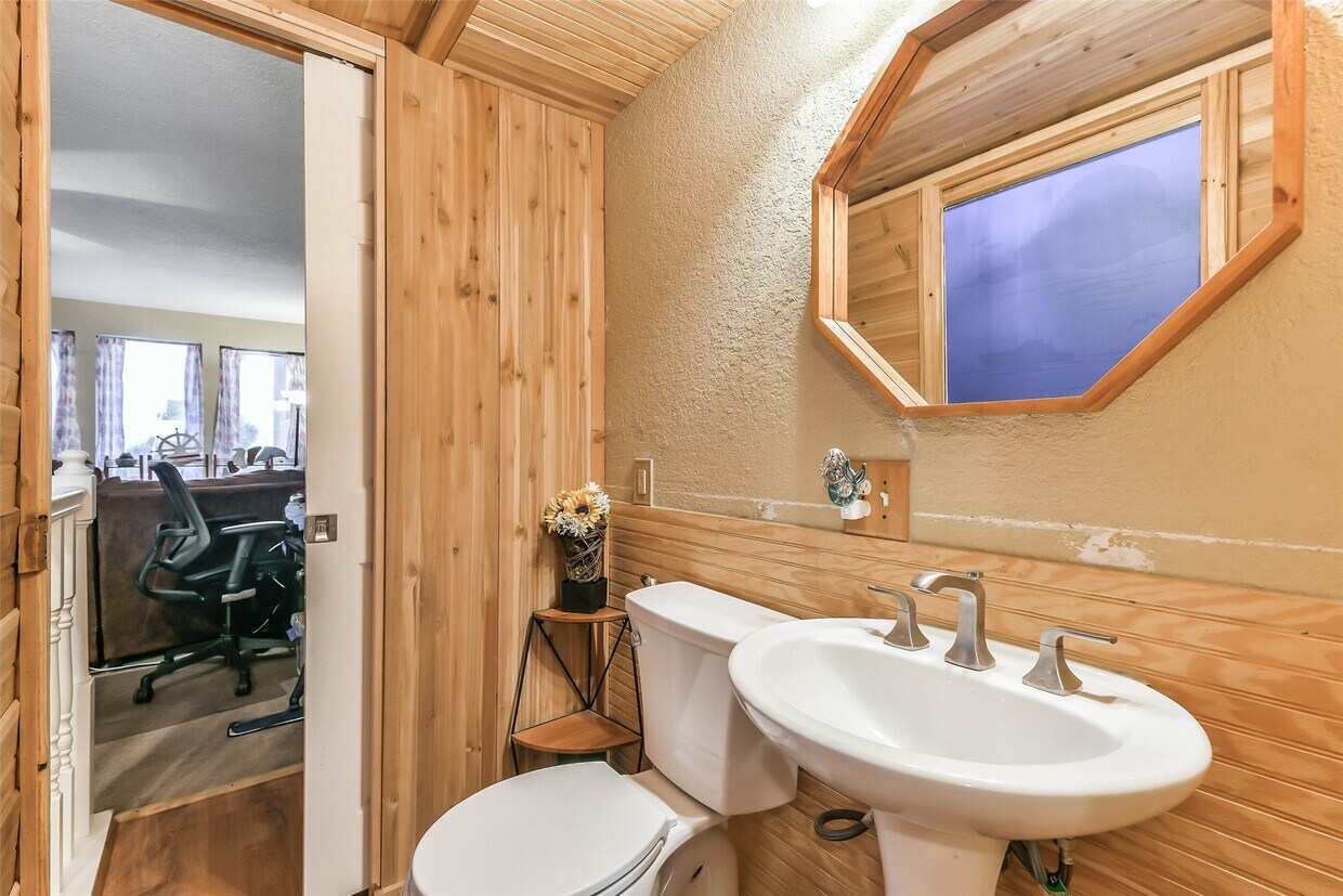 Foto del edificio - 411 Sailfish Ave