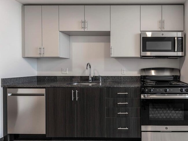 Photo - Lightview Apartments