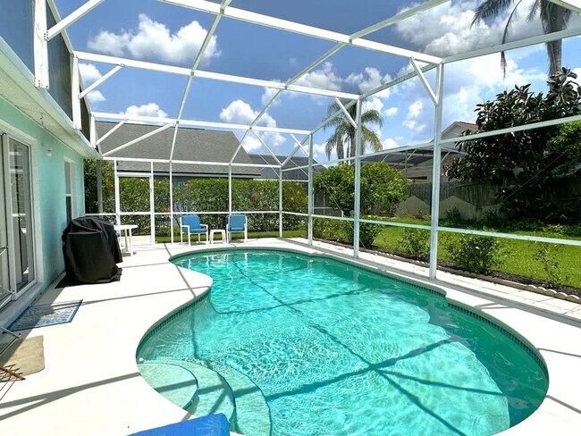 Foto del edificio - 1566 Oak Hill Trail