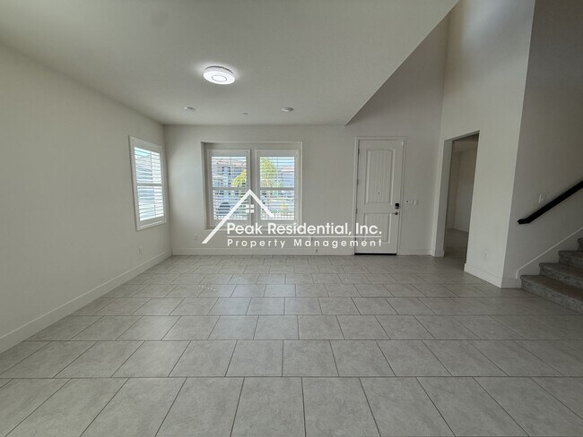 Building Photo - 3535 Heron Ct