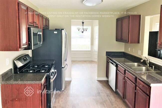 Building Photo - 5787 Blacktop Ct