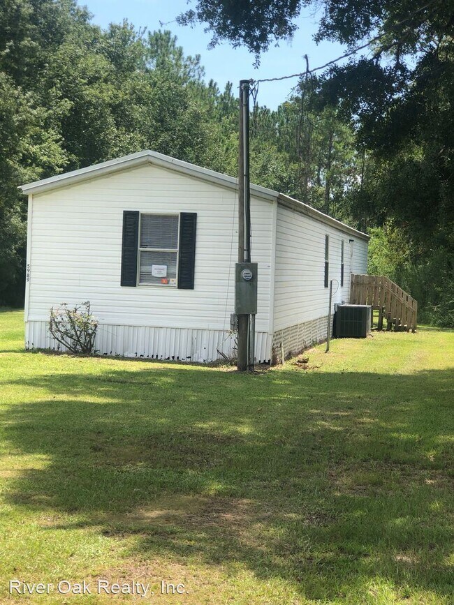 Building Photo - 3 br, 2 bath House - 5989 Westwood Rd N