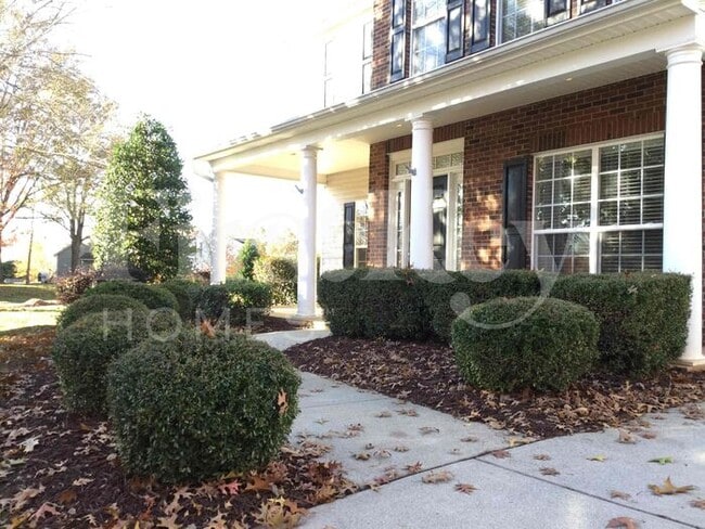 Building Photo - 126 Centerpoint Dr