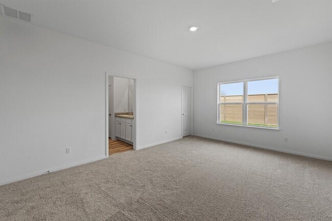 Building Photo - 14513 Wahlbergs Wy
