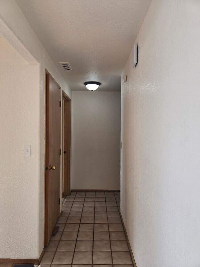 Foto del edificio - 3202 Morrison Rd W
