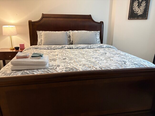 Foto del edificio - 313 Hixson Ave