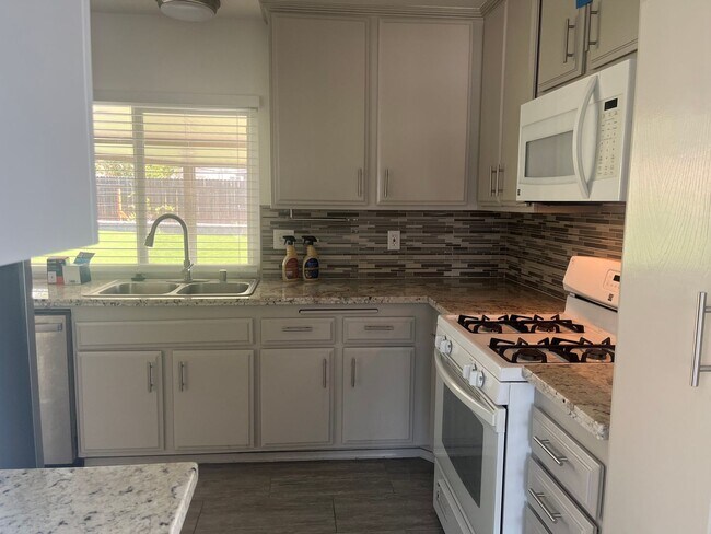 Foto del edificio - Beautiful Home in Rancho Cucamonga