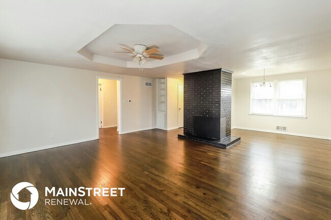 Foto del edificio - 6412 N Forest Ave