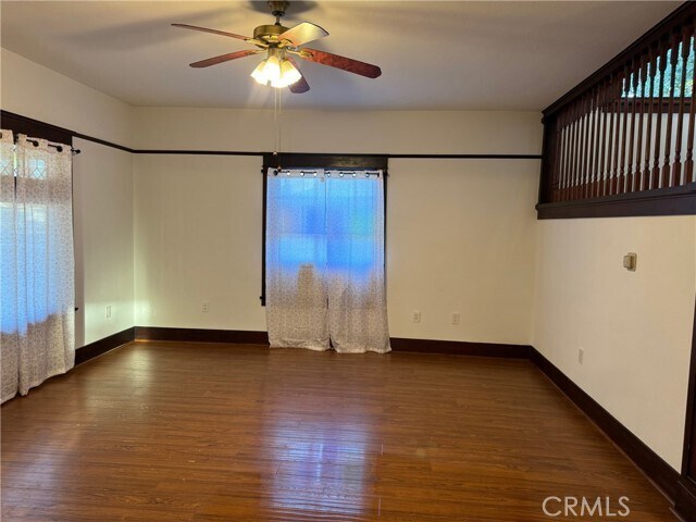 Foto del edificio - 610 E Kingsley Ave