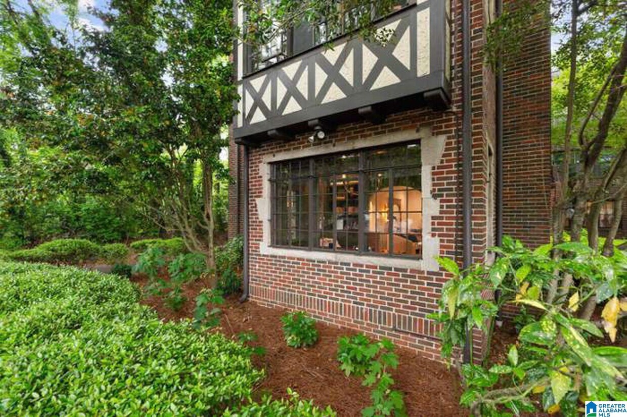 Foto del edificio - 2505 Montevallo Rd