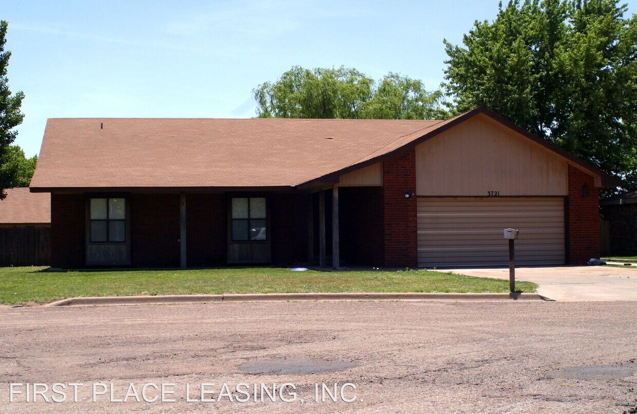 3 br, 2 bath House 3721 Nancy Lopez Dr. House for Rent in Clovis