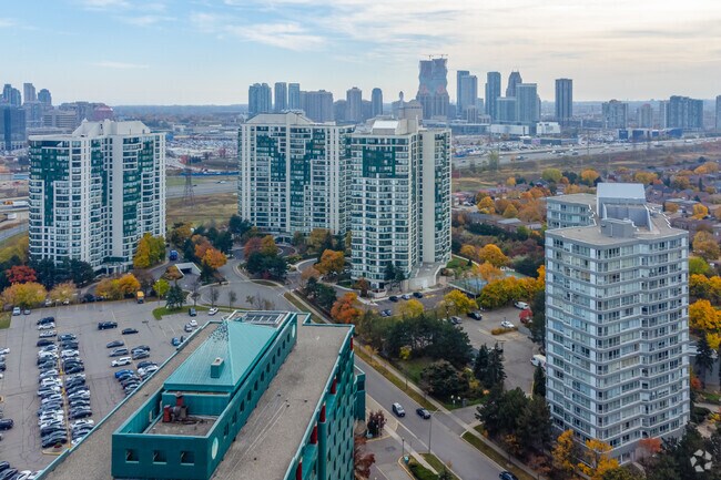 Aerial Photo - Kingsbridge Grand I