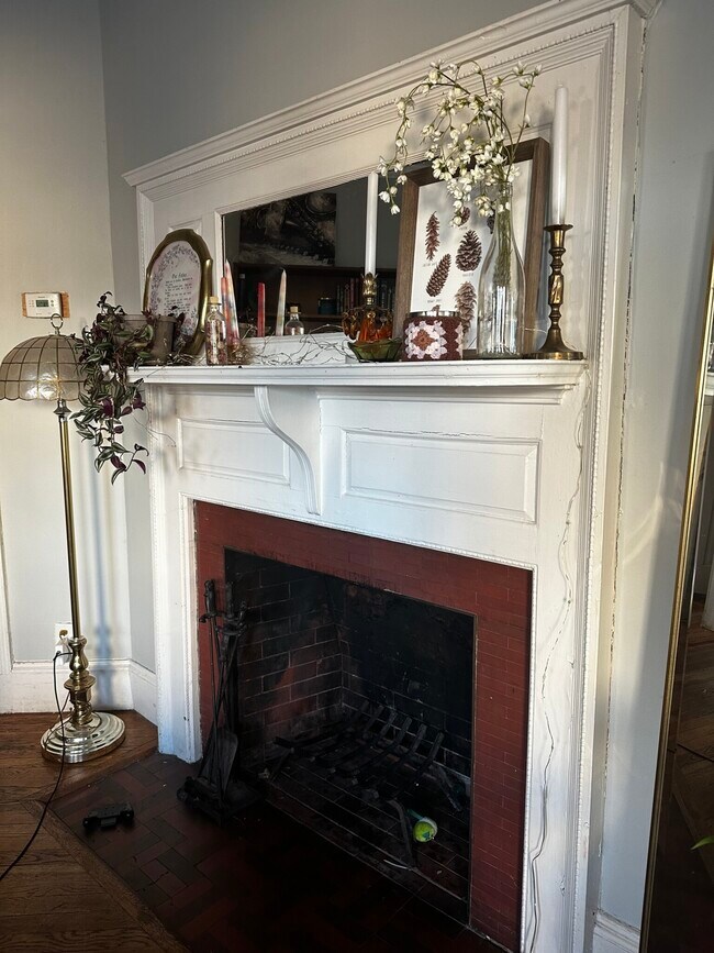 Foto del edificio - 76 Linden St