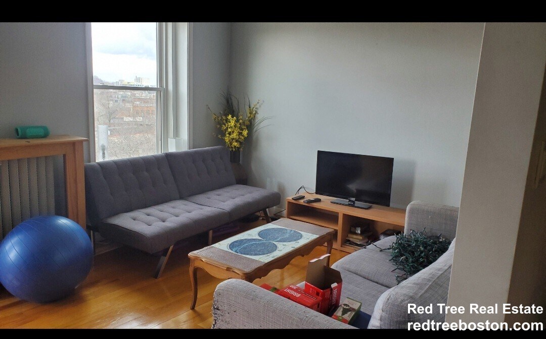 Foto principal - 154 Harvard St