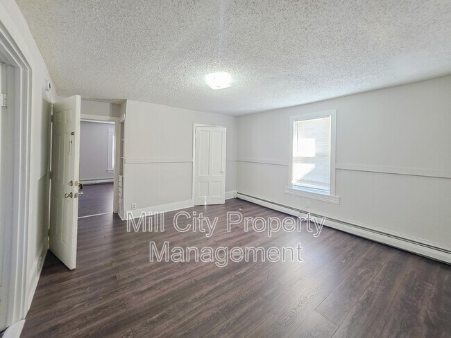 Foto del edificio - 343 Auburn St