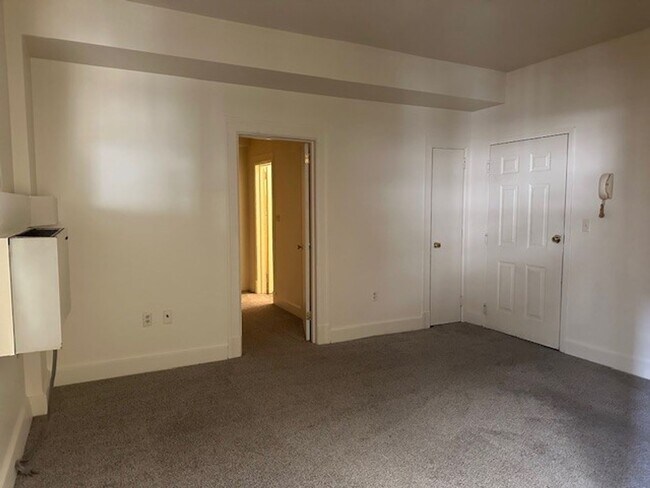 Foto del edificio - 213 N 2nd St