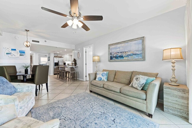 Foto del edificio - 833 Santa Rosa Blvd