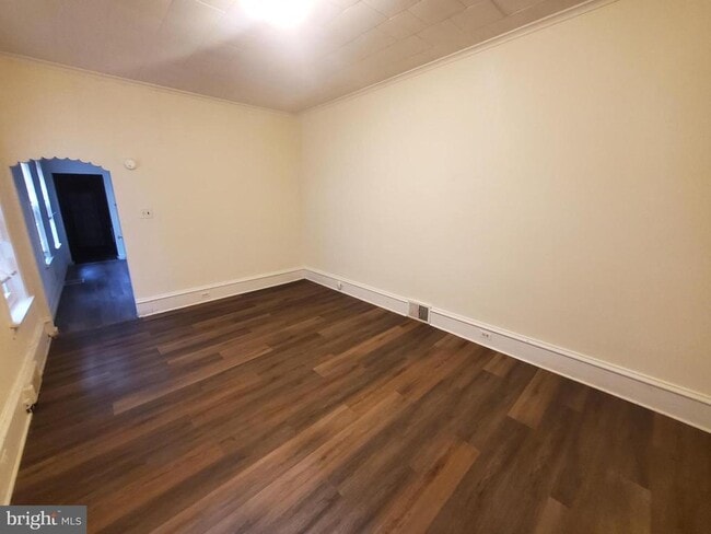 Foto del edificio - 645 N 3rd St