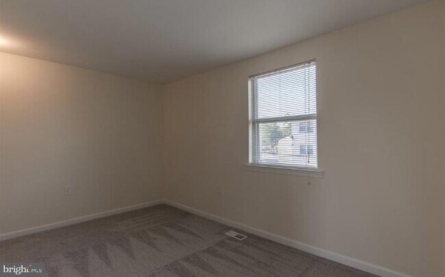 Building Photo - 4371 Pembrook Village Dr