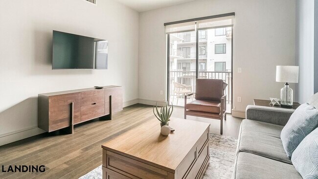 Foto del edificio - 1414 Wood Hollow Dr