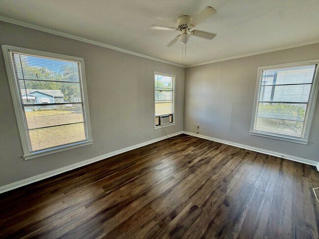 Foto del edificio - 1624 N 15th A St