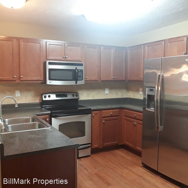Building Photo - 3 br, 2.5 bath House - 379 Fairfield Circle