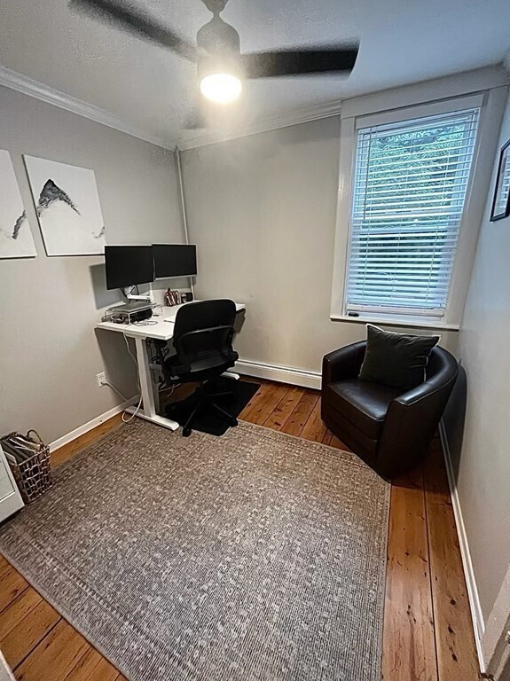 Building Photo - 18 Gates St