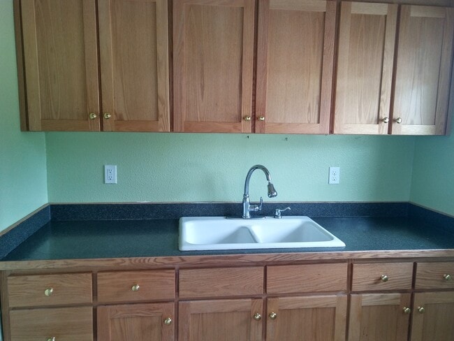 Foto del edificio - 121 NE Long St