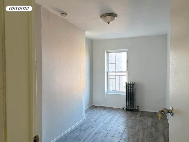 Building Photo - 355 Jefferson Ave