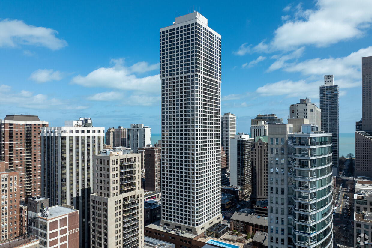 Primary - Newberry Plaza