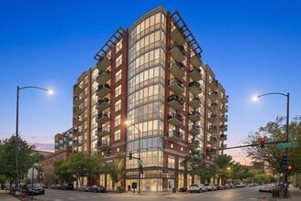 Building Photo - 1201 W Adams St