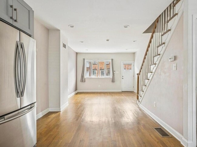 Building Photo - 3152 Agate St