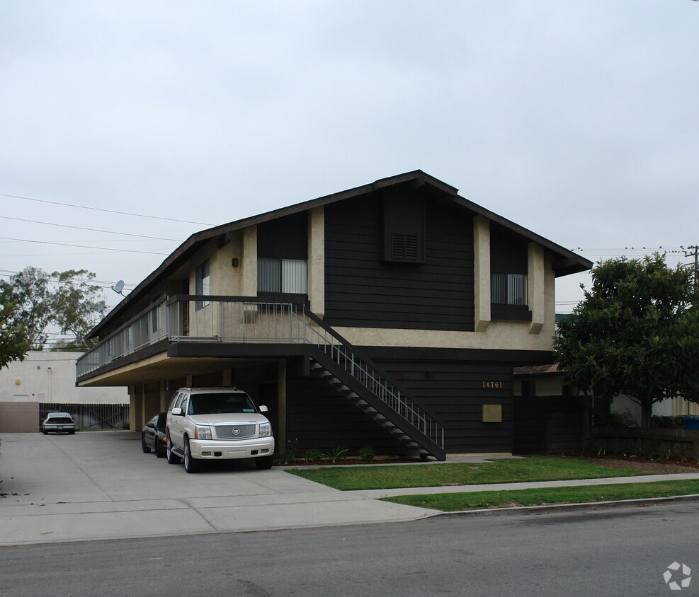 14761 Adams St, Midway City, CA 92655 Apartments in Midway City, CA
