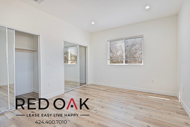 Foto del edificio - ~2 Weeks FREE~ Spacious Four Bedroom with ...