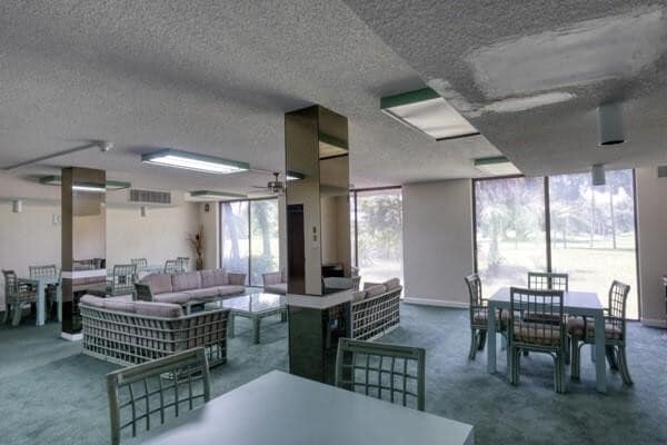 Foto del edificio - 5530 NW 44th St